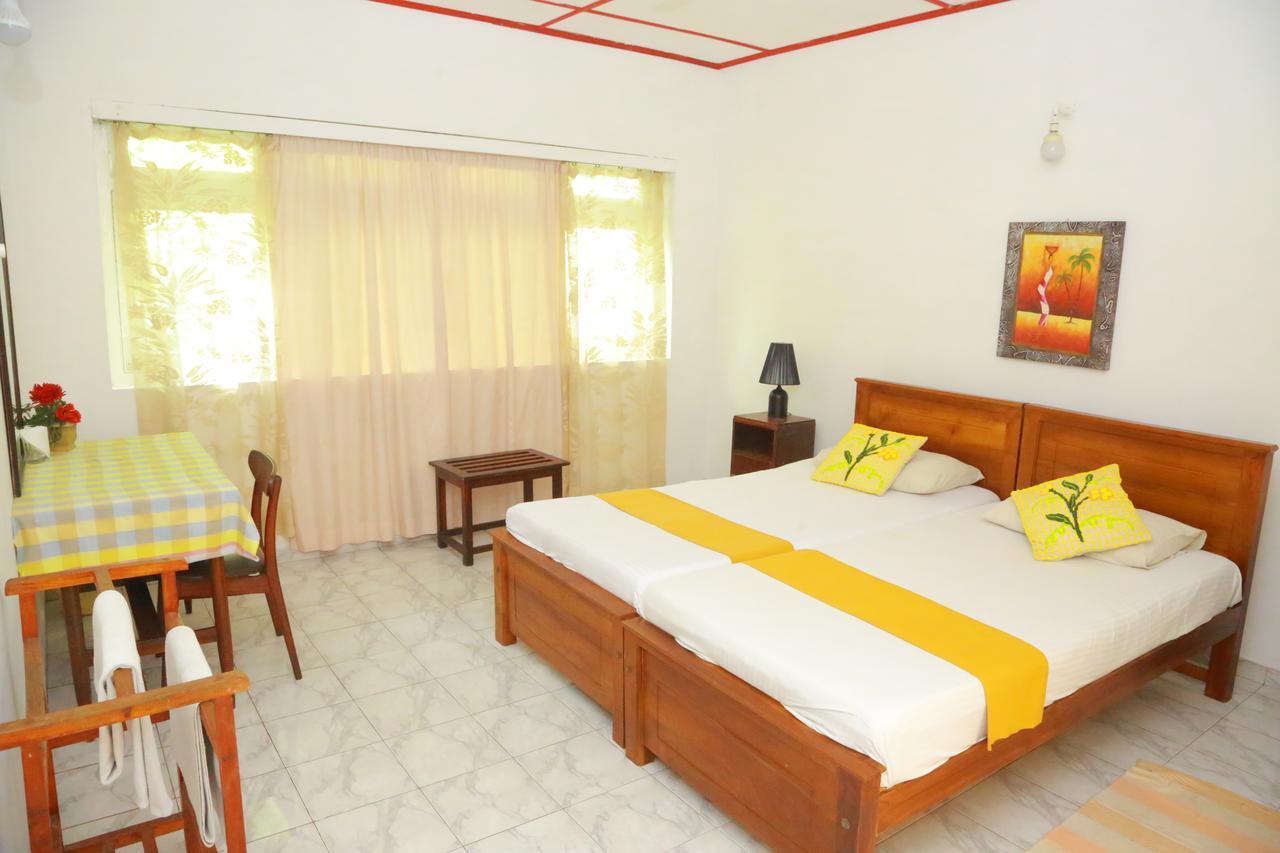 Ranveli Beach Resort Dehiwala-Mount Lavinia Luaran gambar