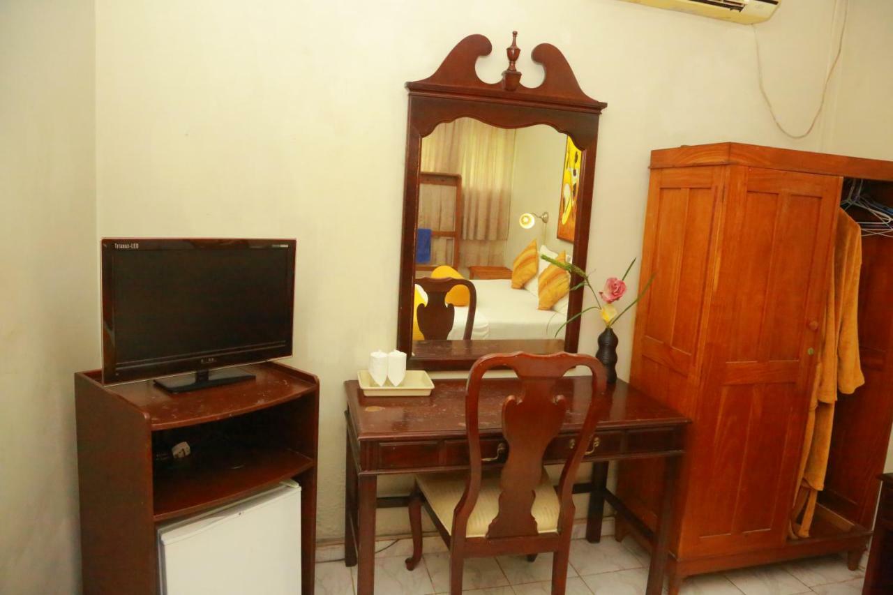 Ranveli Beach Resort Dehiwala-Mount Lavinia Luaran gambar